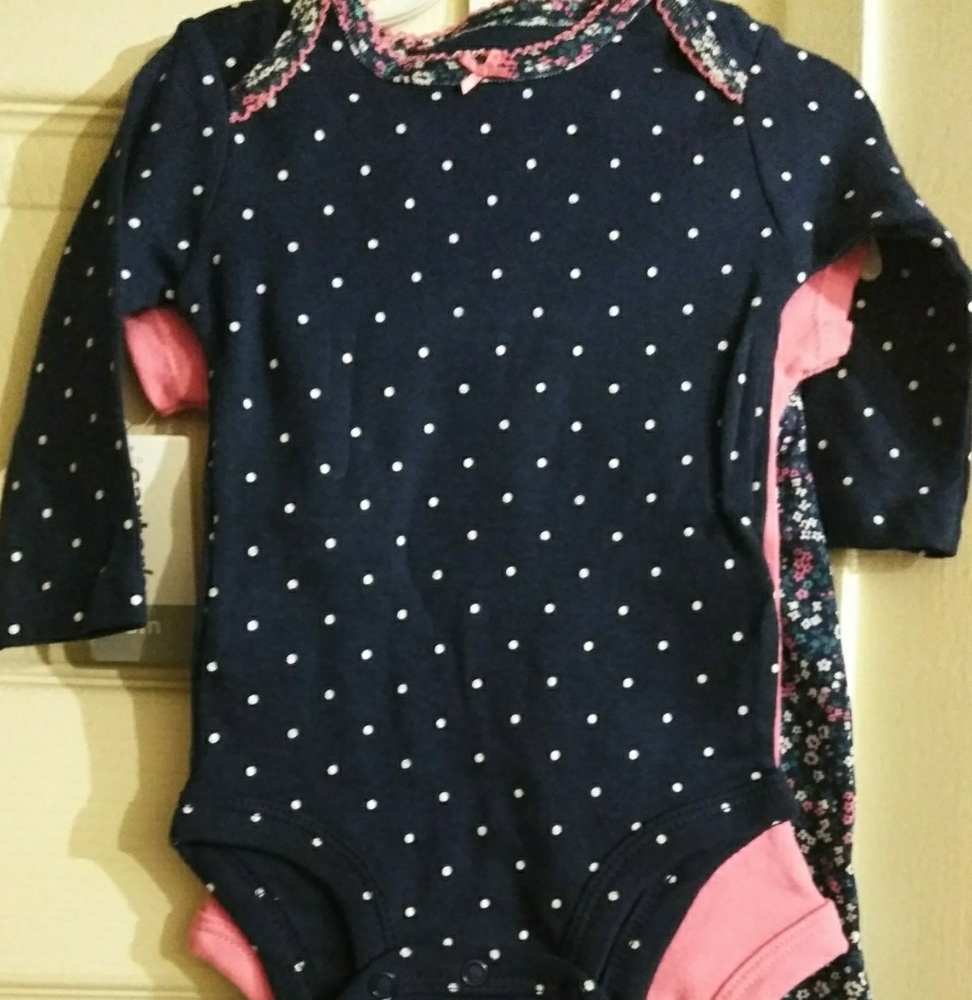 Carter's (3 Piece) Set For Girls (size 3 Months)